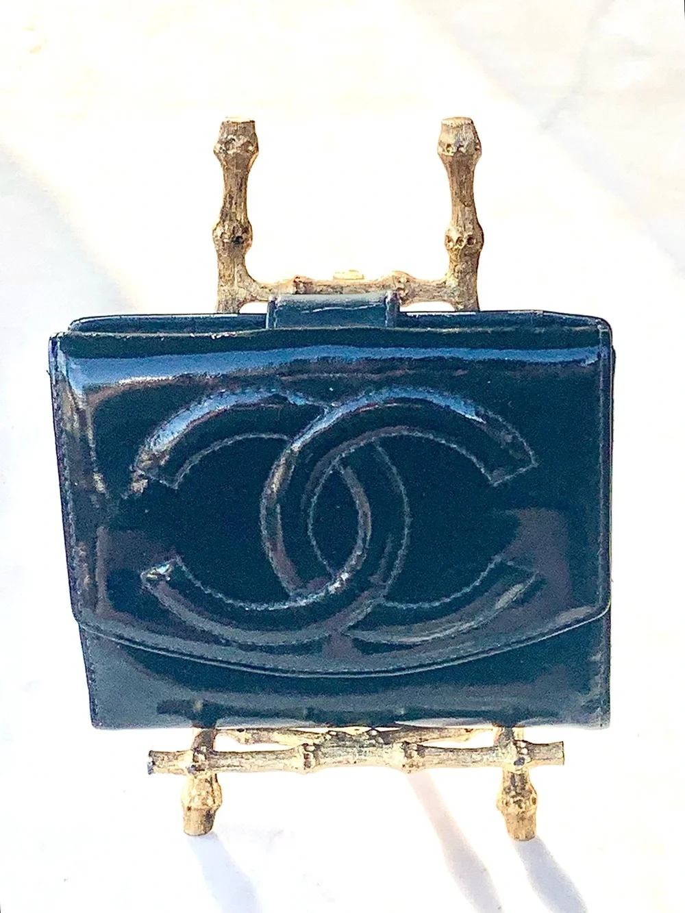 CHANEL Black Patent Leather Mini Bi-fold Wallet with CC Logo VINTAGE 1996